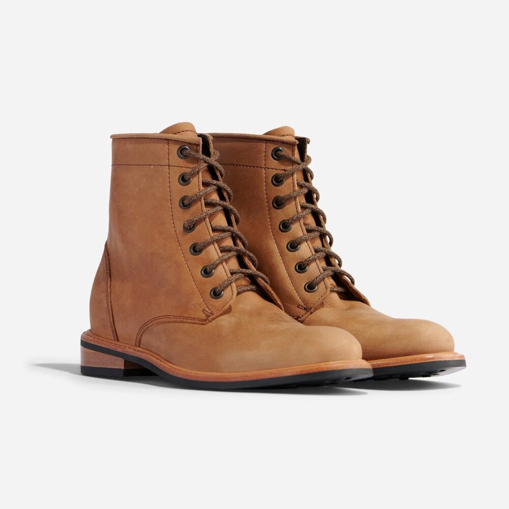 Nisolo Tan Leather Lace-Up Ankle Boots